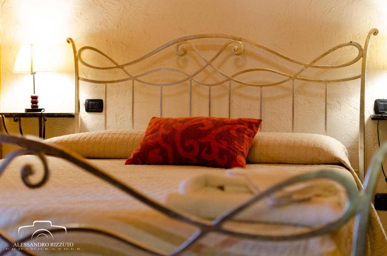 Bed and Breakfast Le Due Torri Филадельфия Экстерьер фото